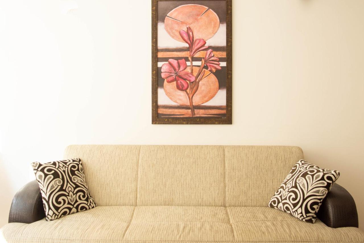 Cute And Cozy Studio With Cathedral View-Excellent Location SJJ Exterior photo