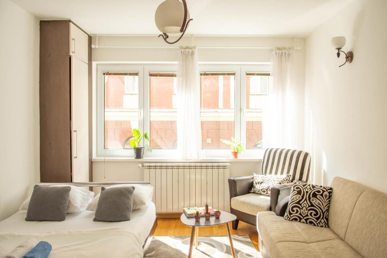 Cute And Cozy Studio With Cathedral View-Excellent Location SJJ Exterior photo
